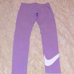 GIRLS - Purple NIKE Leggings - Size Medium